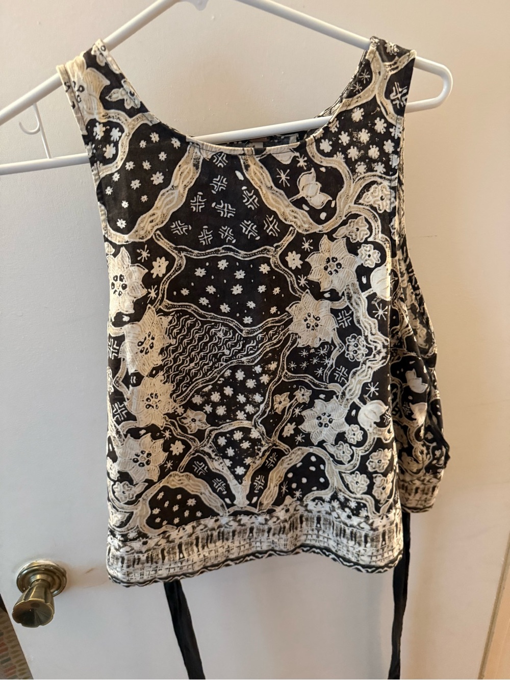 Free People black and white side tie tank Top